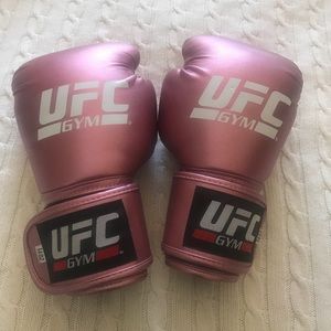 pink ufc gloves